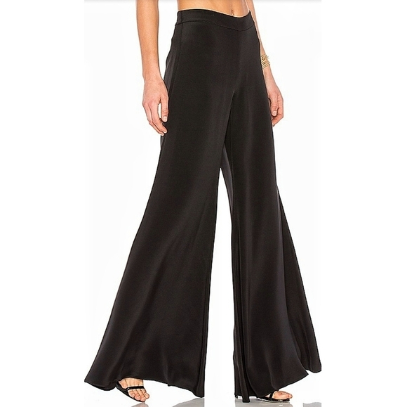 🌸 Alexis | Black Bell Bottom Pants size Small - Picture 2 of 16